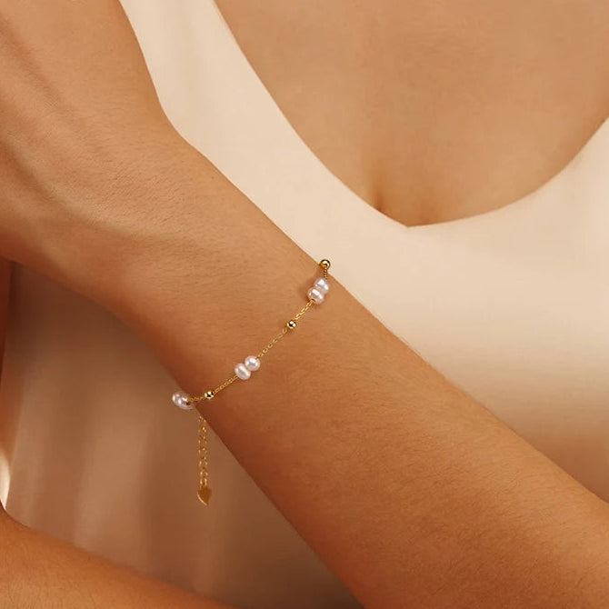 Pearls Chain Bracelet | BREEZE