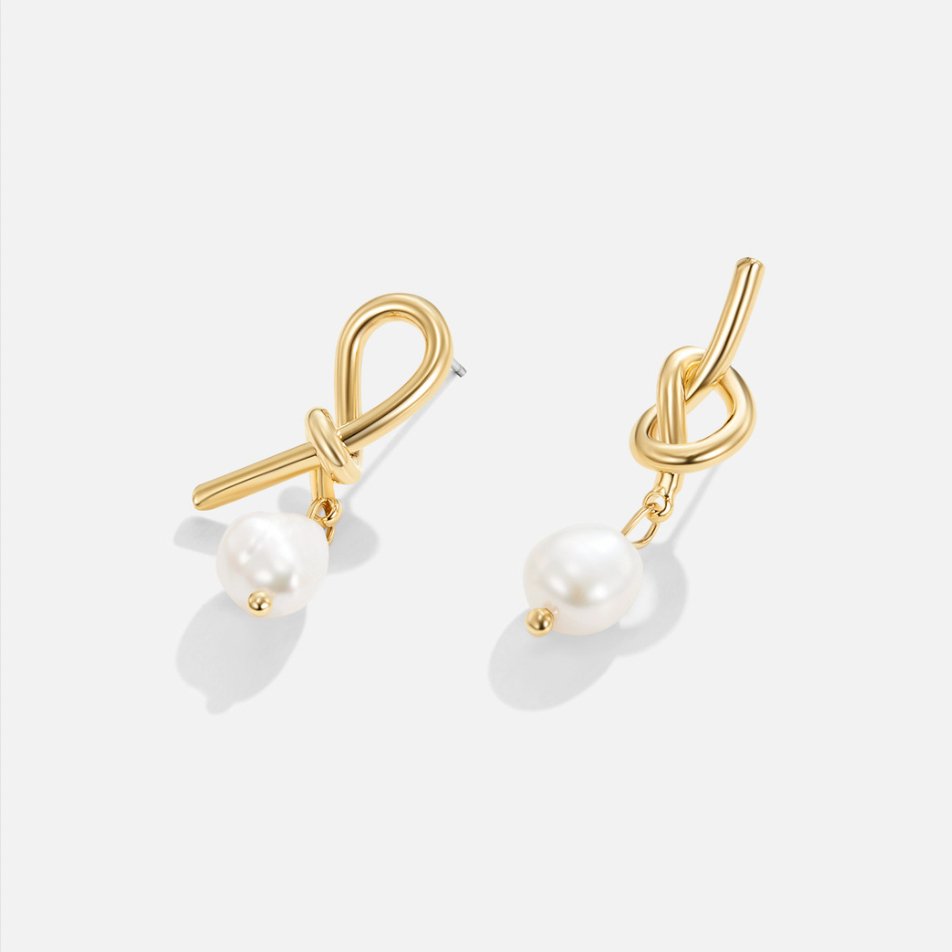 Pearl Earrings | Zephy