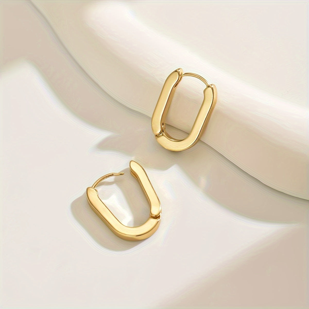 Hoop Earrings | LUNAYA