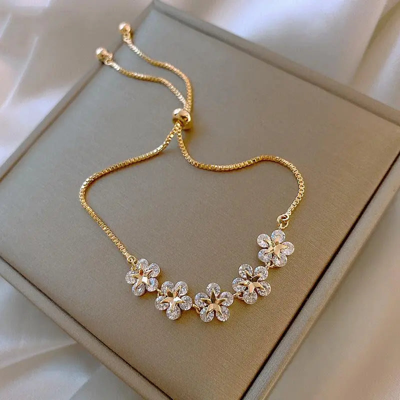 Flower Cystal Bracelet | VEYA