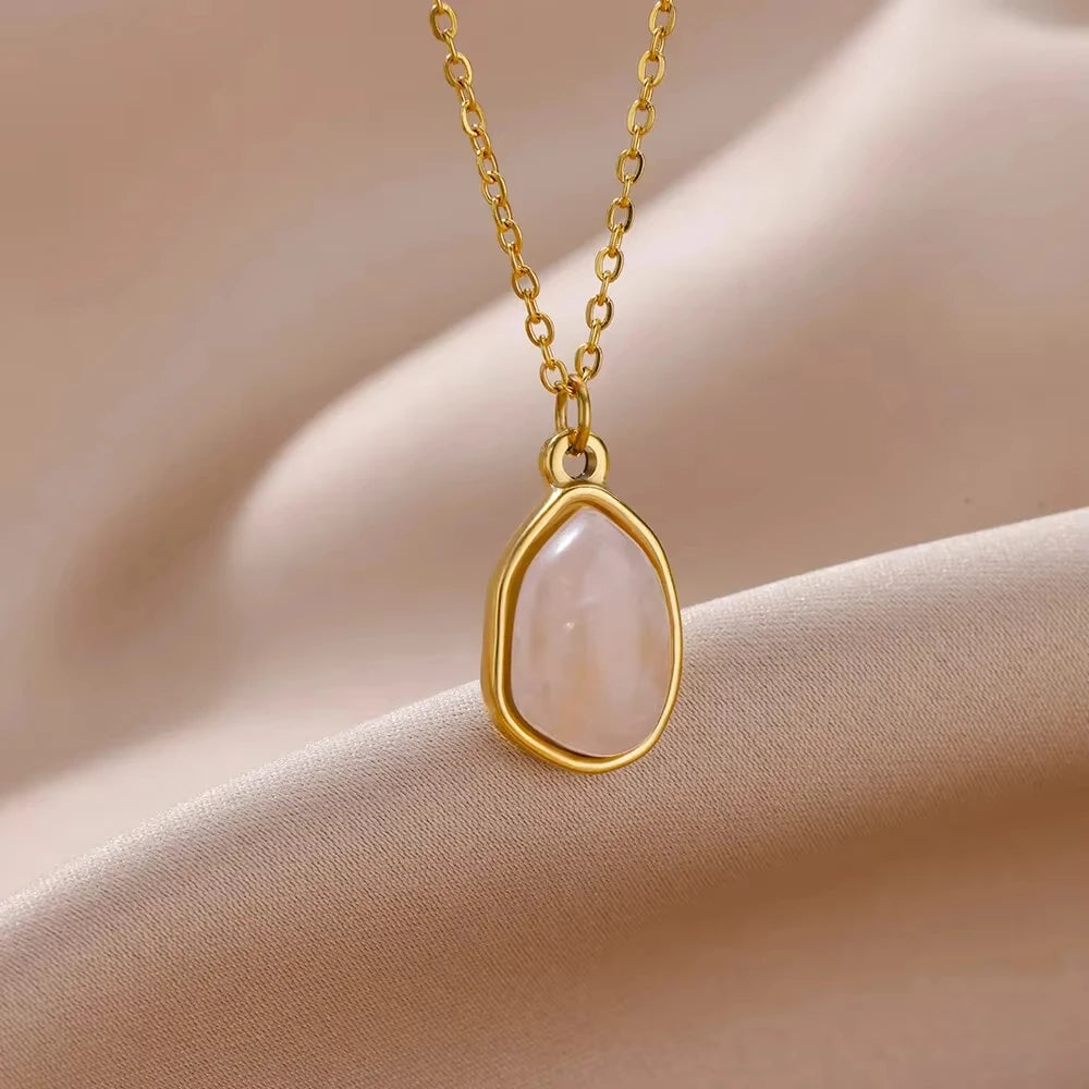 Oval Necklace | BOHALA
