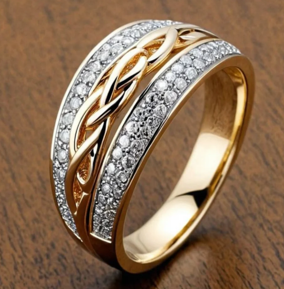 Vintage Style Ring | HULA