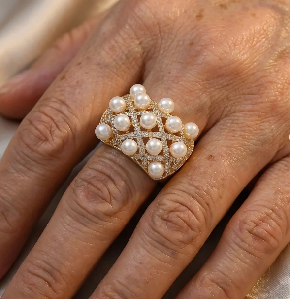 Vintage Pearl ring | DOME