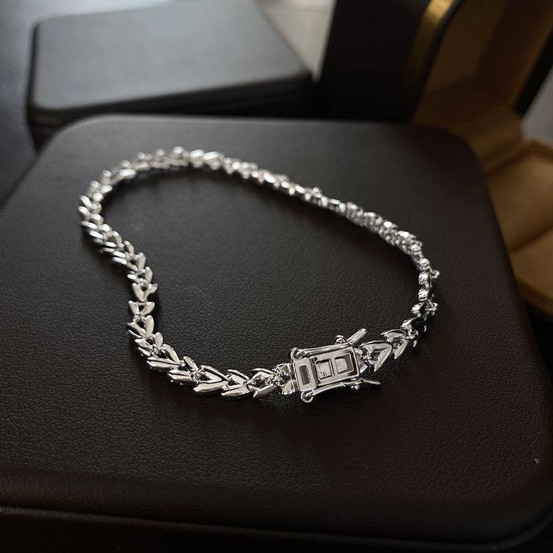 Classy Bracelet | NILA