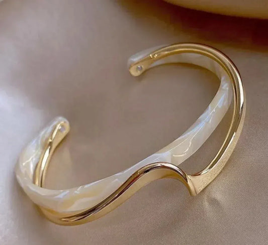 White Golden bracelet | REED